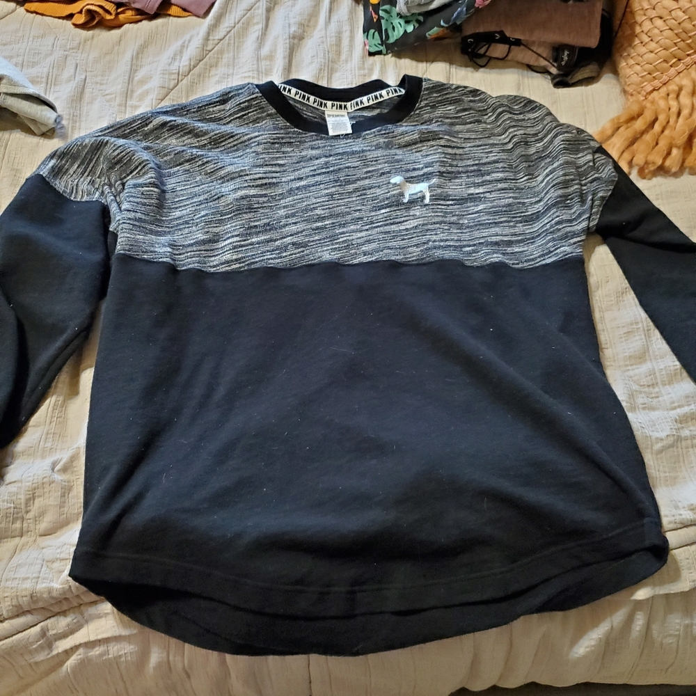 VS PINK Pullover hoodie